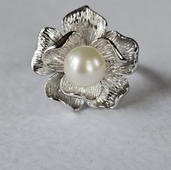 Elegant Genuine Cultured Pearl Sterling Silver Ring Sz 7! - Picture 2 of 14